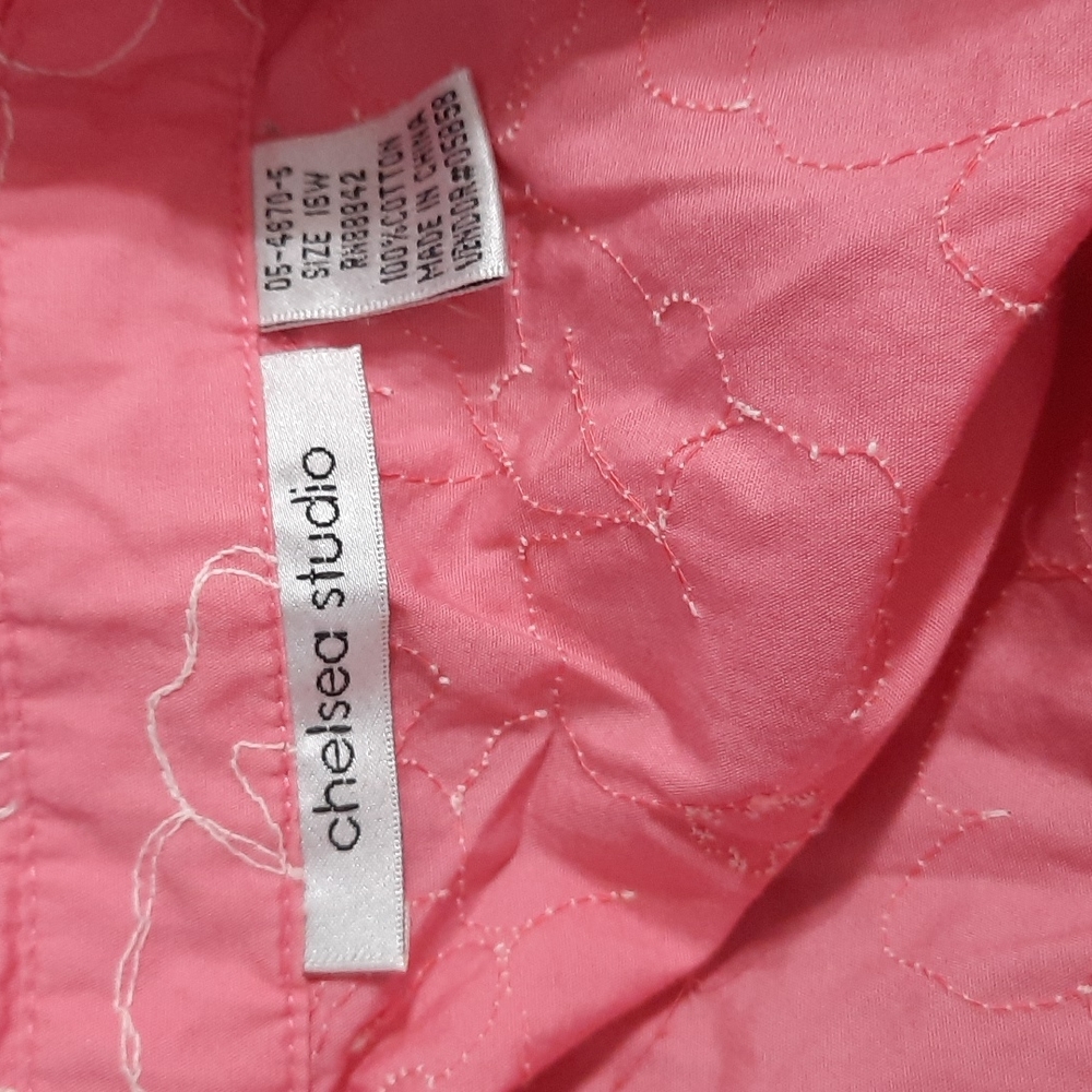 Chelsea Studio Dress - Picture 9 of 9
